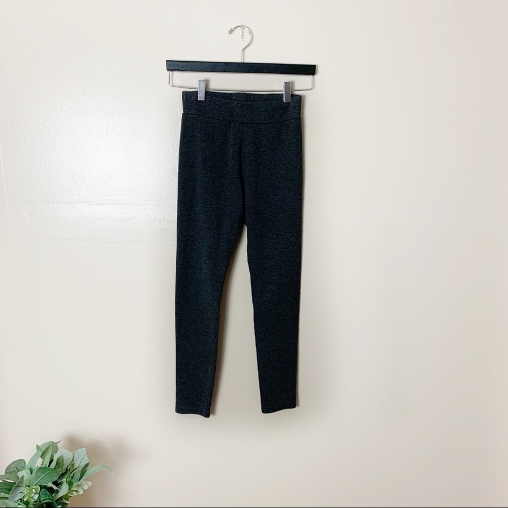 [Lou & Grey] Dark Grey Thick Knit Leggings